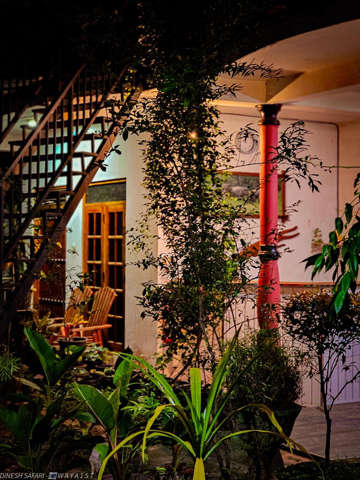 Dinesh Safari Homestay اوداوالاوي المظهر الخارجي الصورة