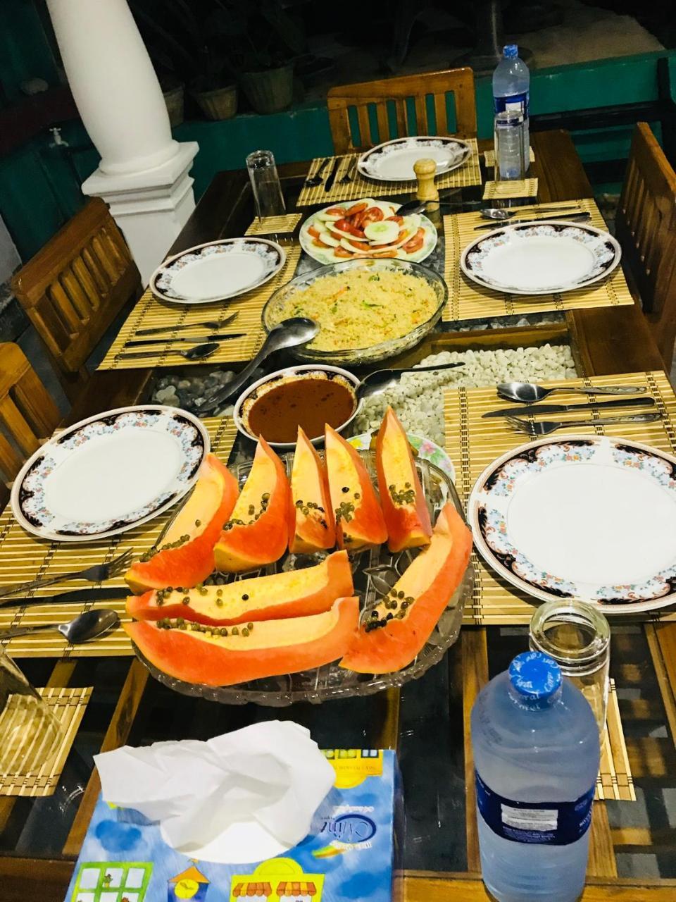 Dinesh Safari Homestay اوداوالاوي المظهر الخارجي الصورة